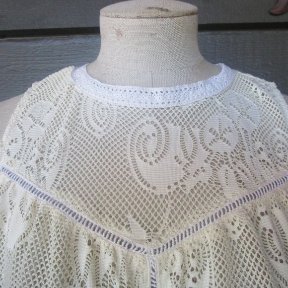 Umgee womens cottagecore mesh lace peplum top sz M - Picture 3 of 9